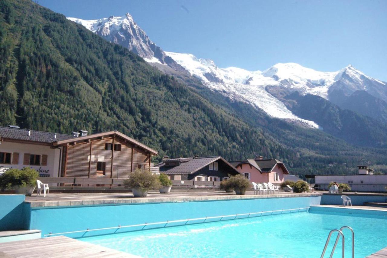 Modern Studio With Mont Blanc View And Pool Chamonix Bagian luar foto